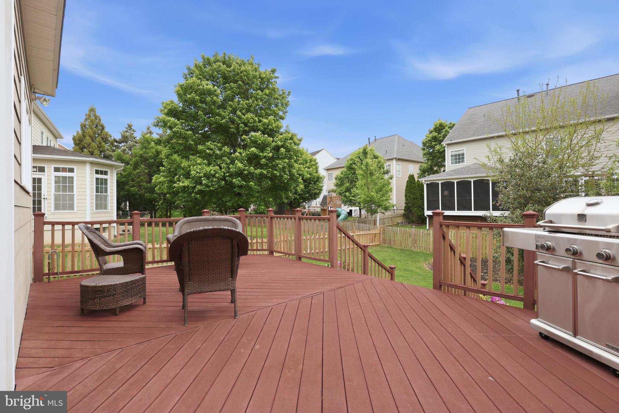 BROADLANDS SOUTH - Residential