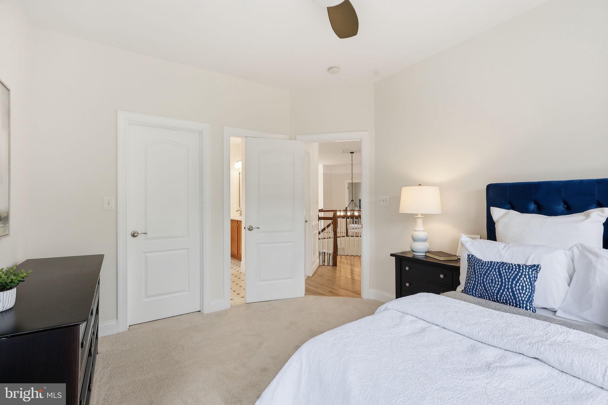 BROADLANDS SOUTH - Residential