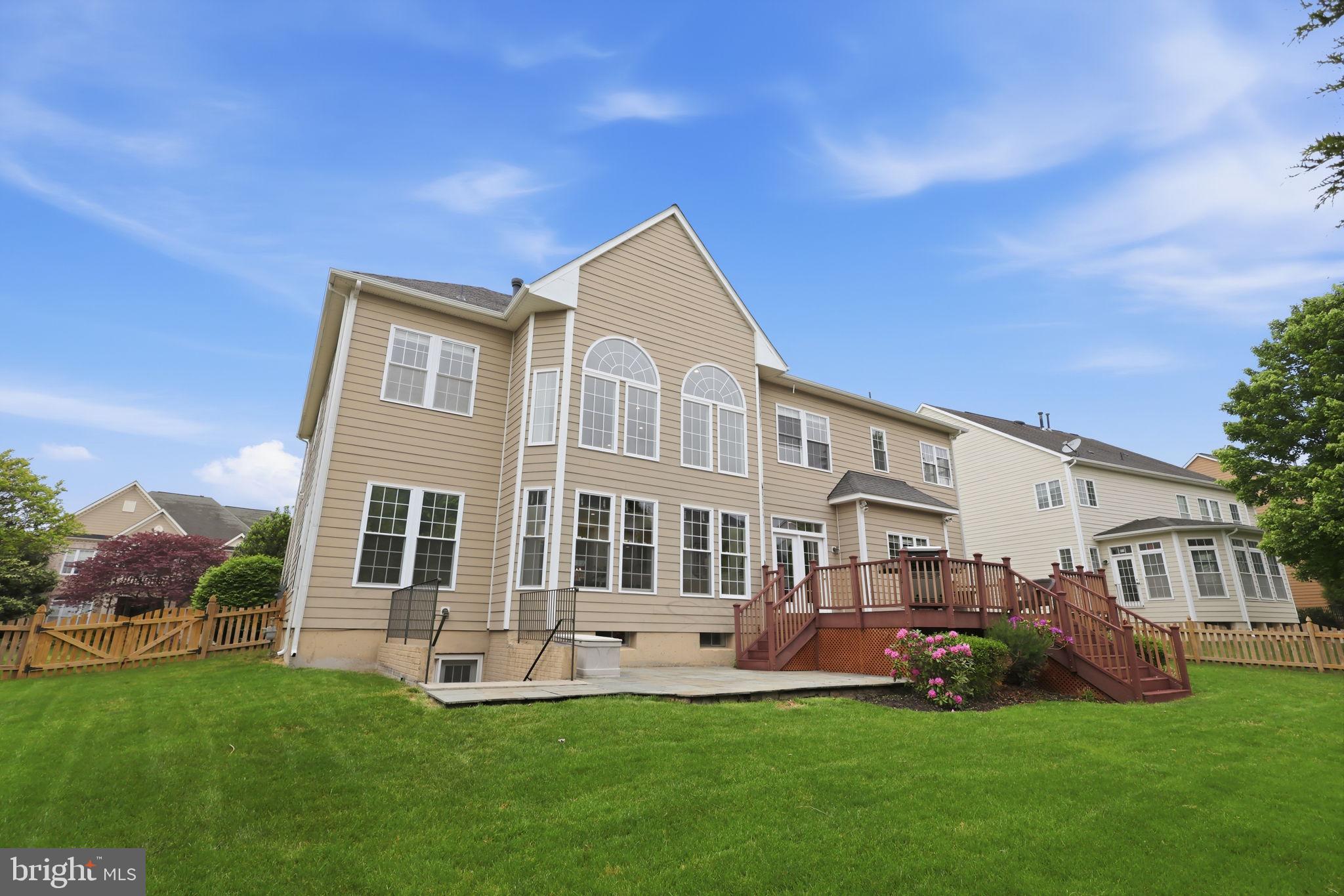 BROADLANDS SOUTH - Residential