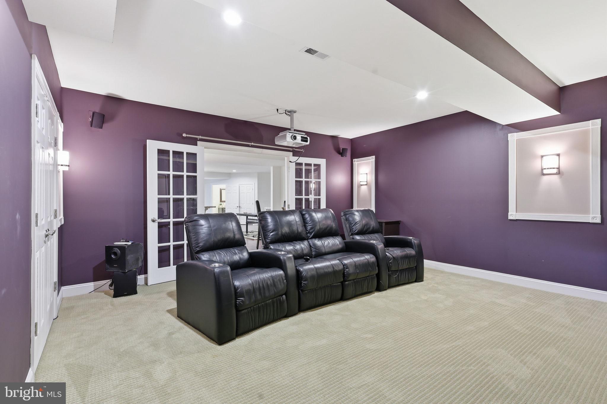BROADLANDS SOUTH - Residential