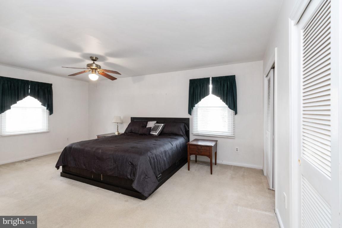 OAK HILL - Residential