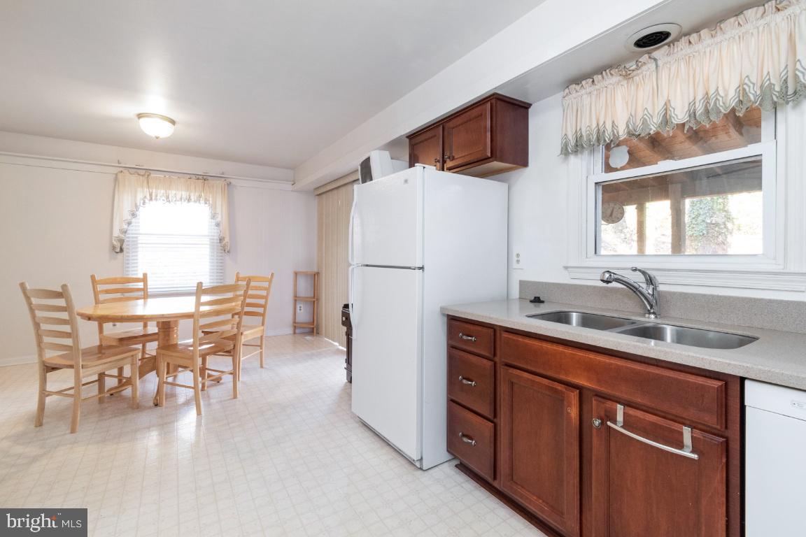 OAK HILL - Residential