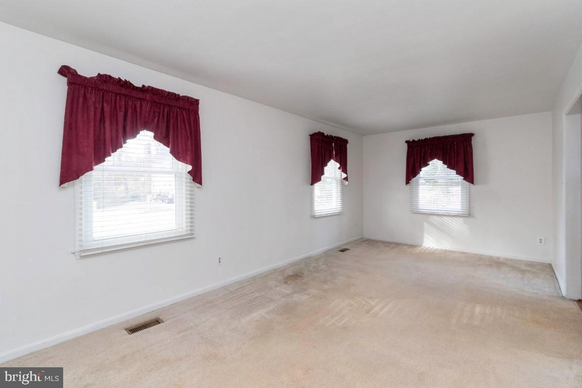 OAK HILL - Residential