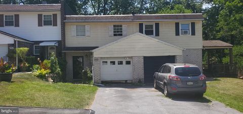 Townhouse For Sale - 839 Rabbit Lane<br/> READING, PA 19606