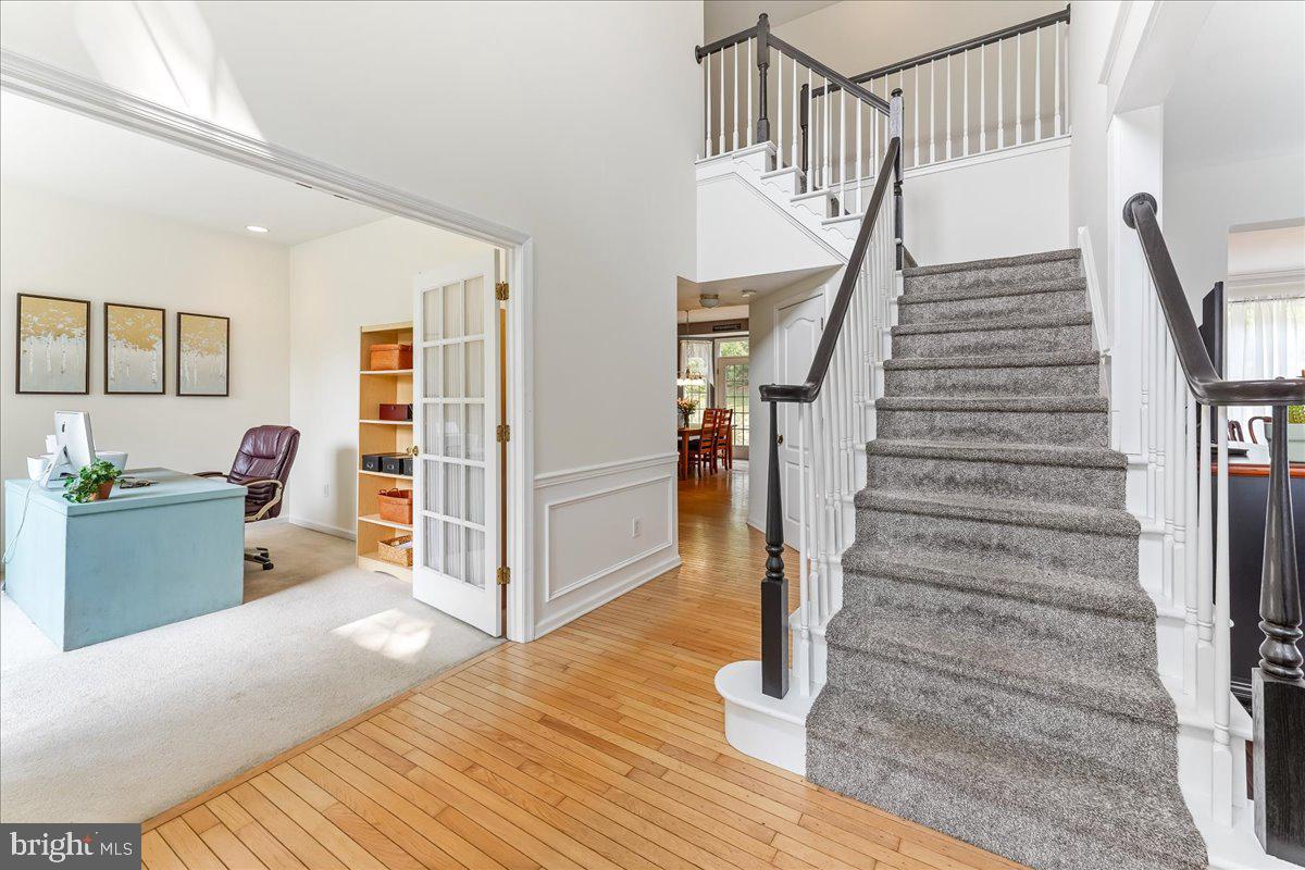 MEADOW RUN - Residential