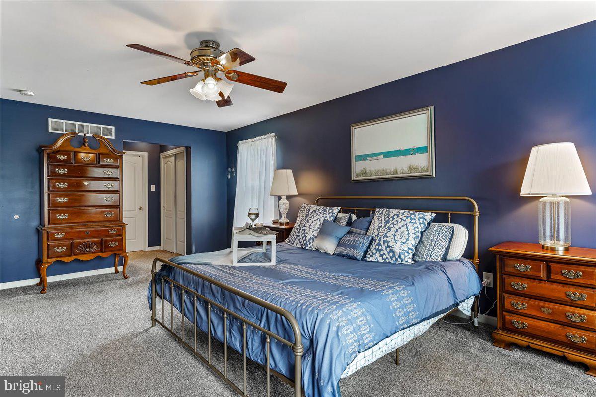 MEADOW RUN - Residential