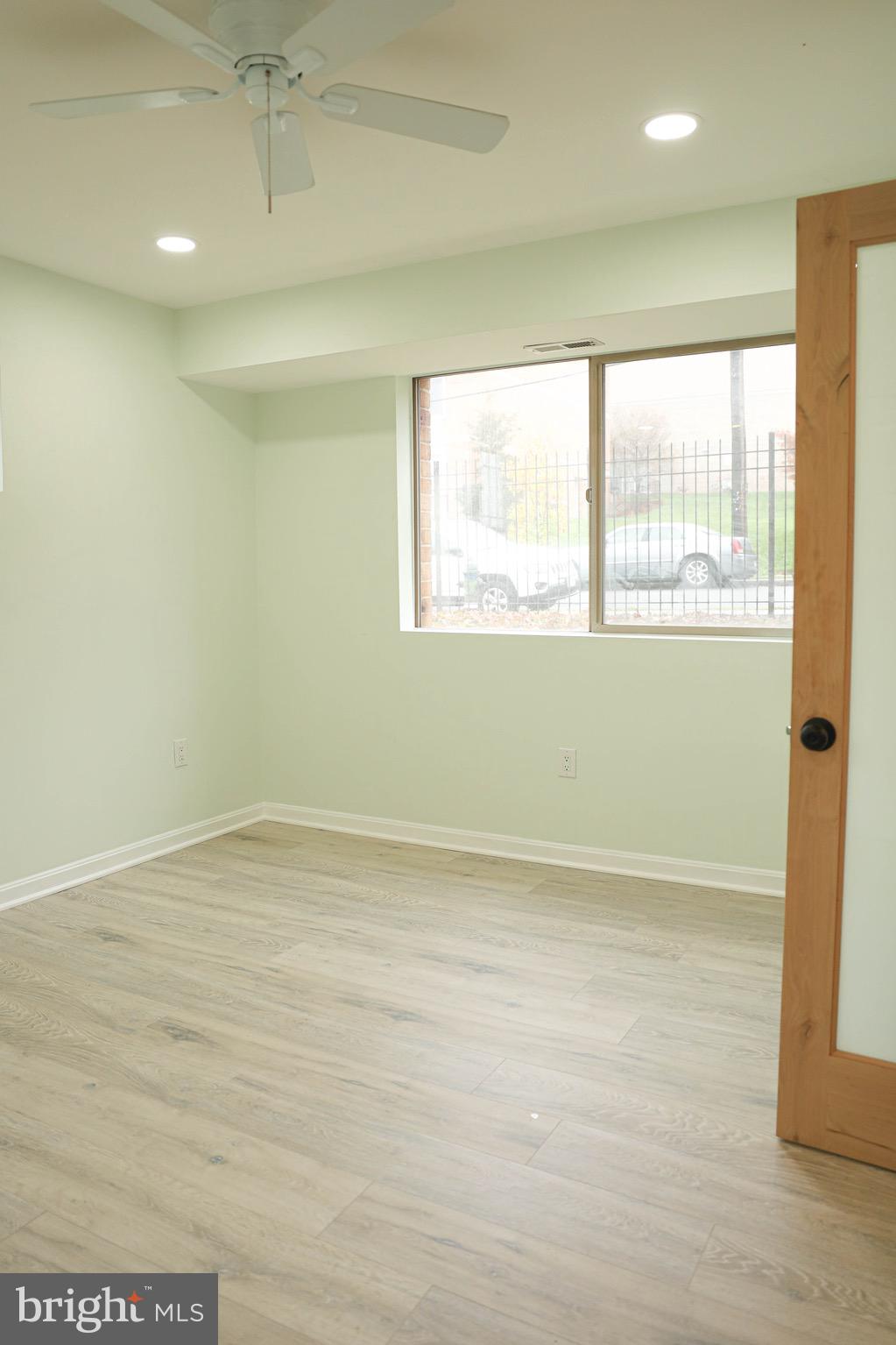 DEANWOOD - Residential