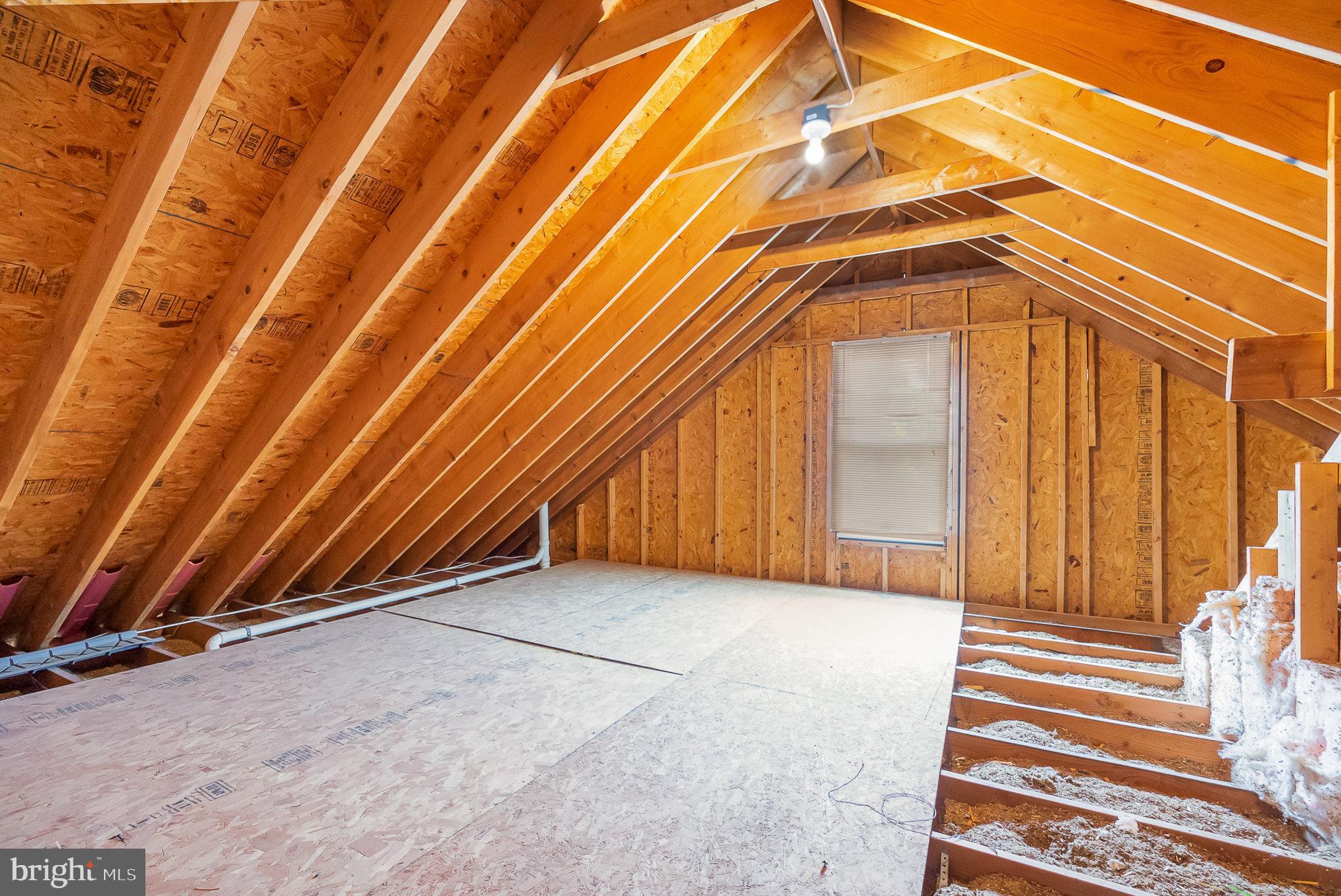 WEST WIND - Residential