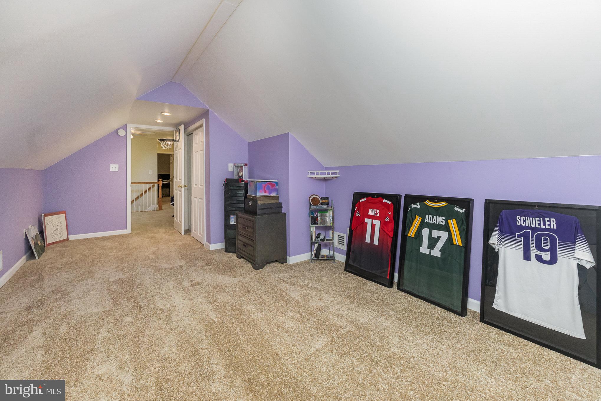 WEST WIND - Residential