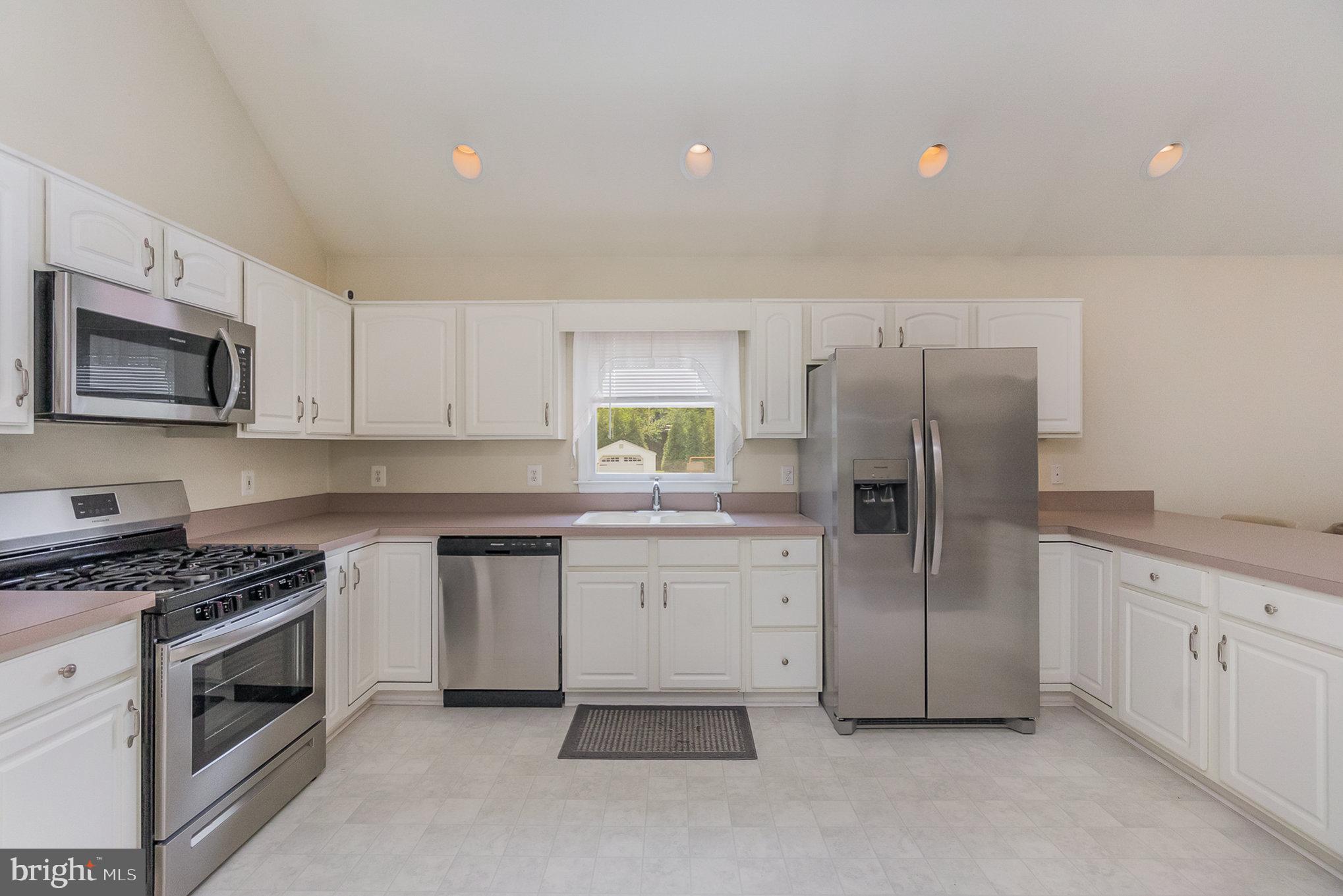 WEST WIND - Residential