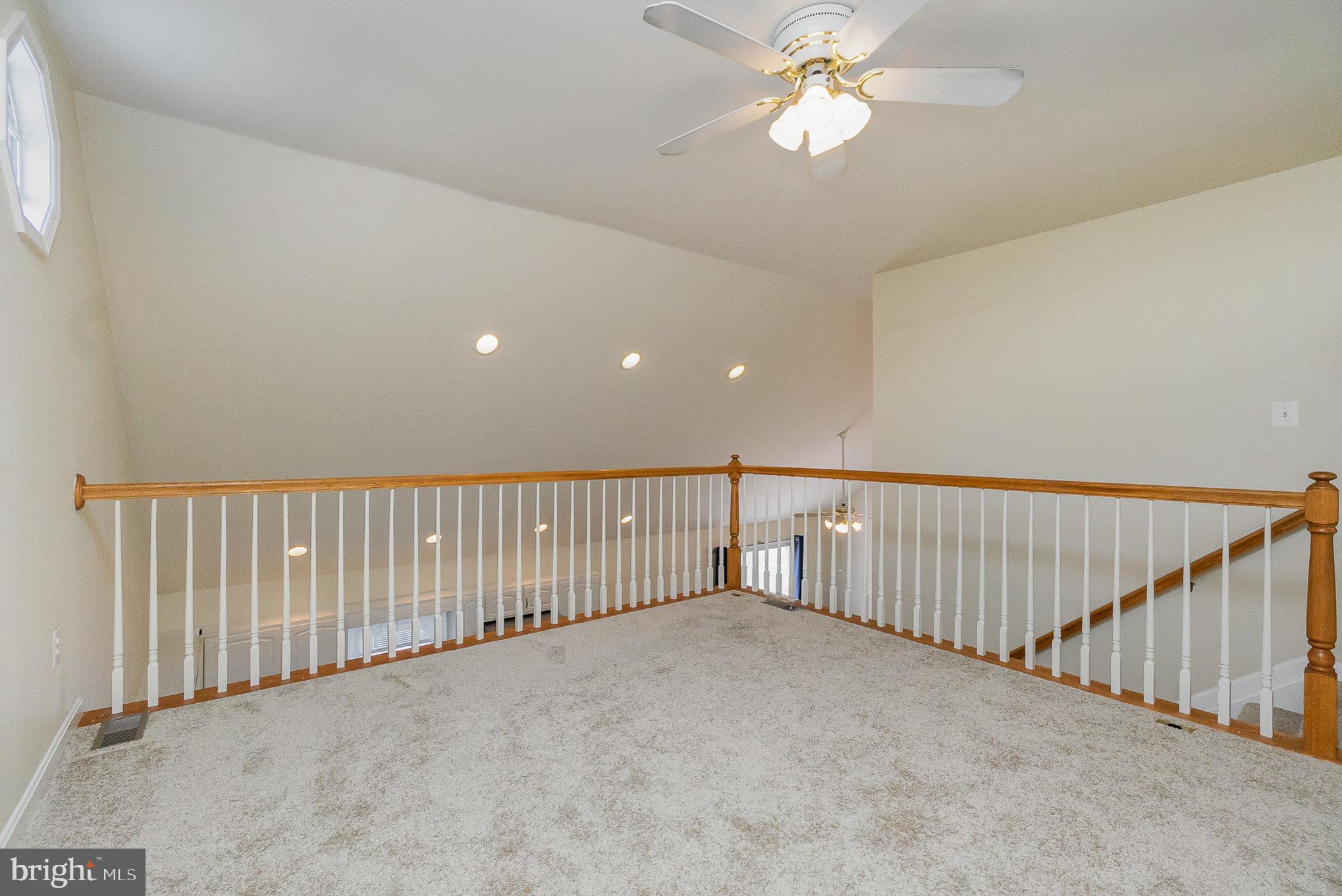 WEST WIND - Residential