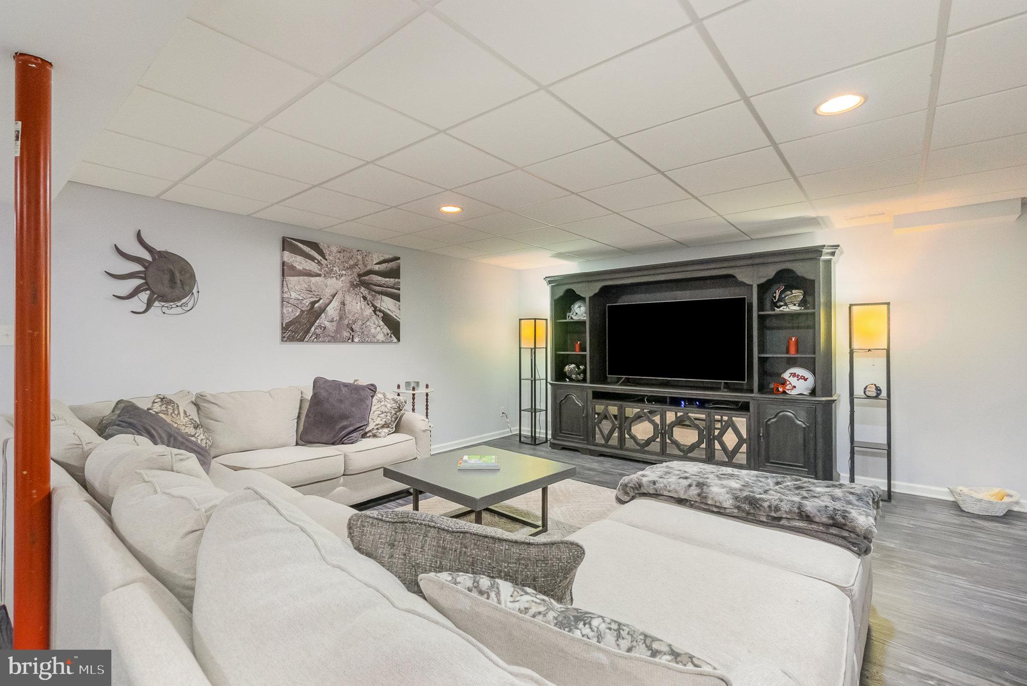 WEST WIND - Residential