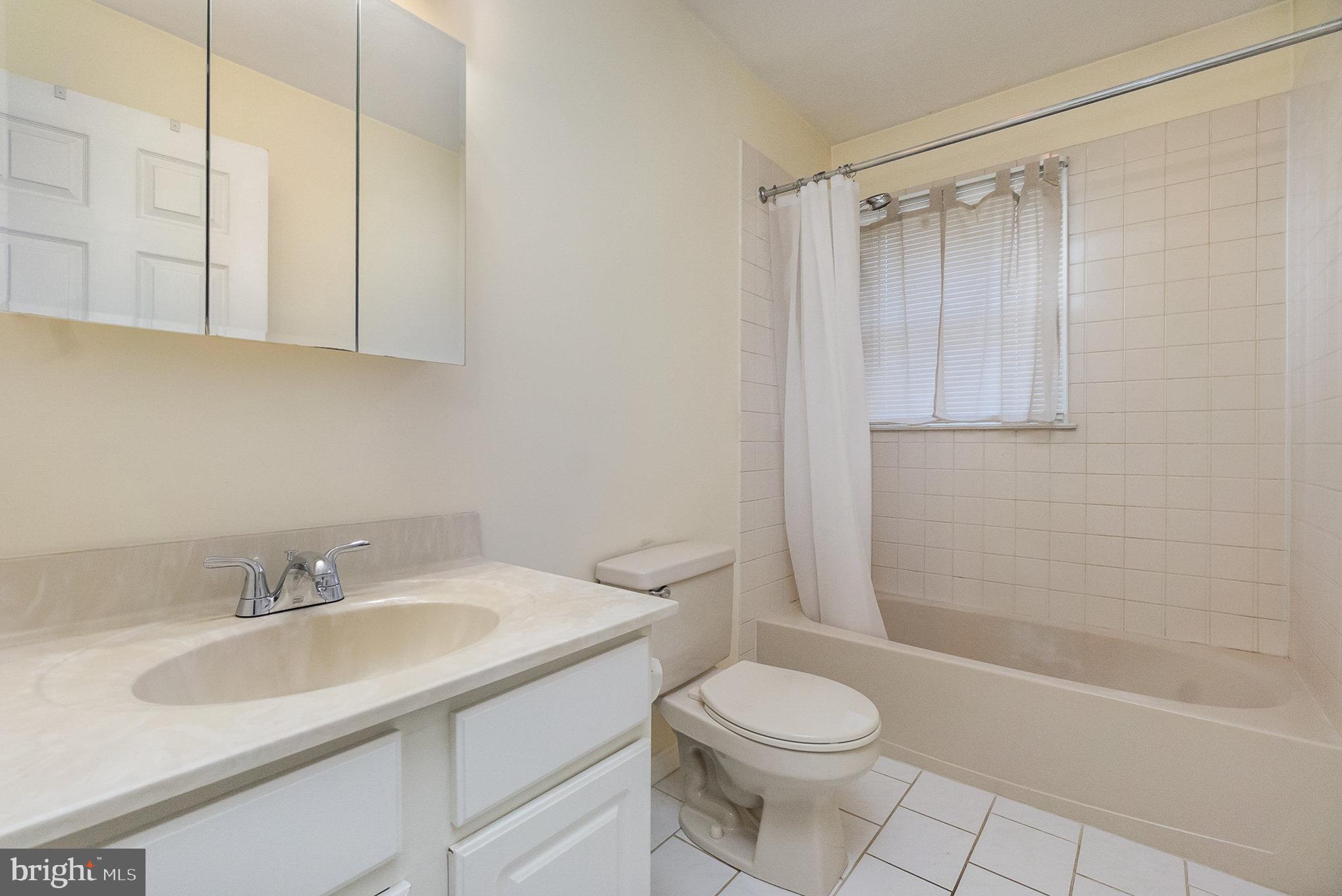 WEST WIND - Residential