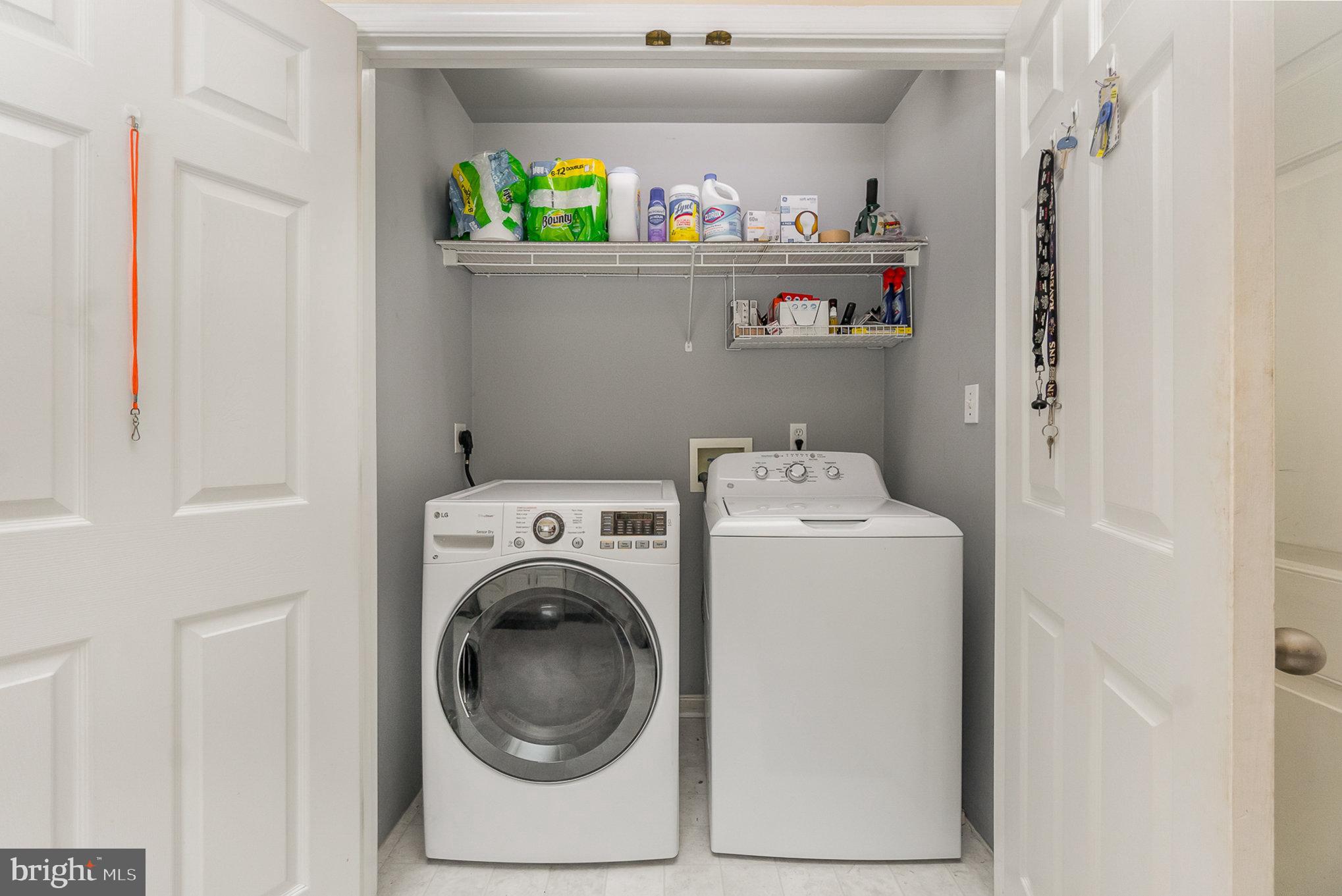 WEST WIND - Residential