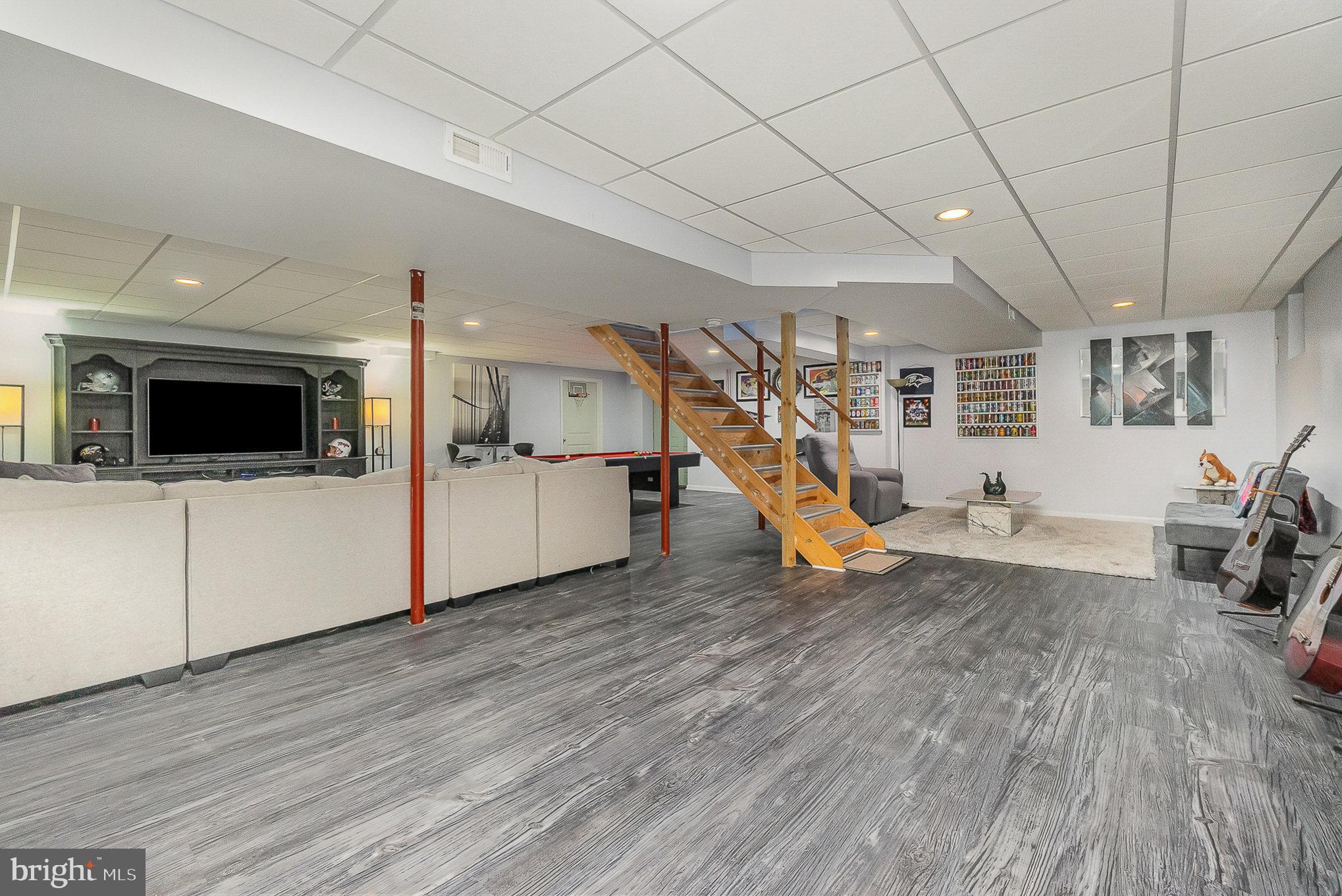 WEST WIND - Residential