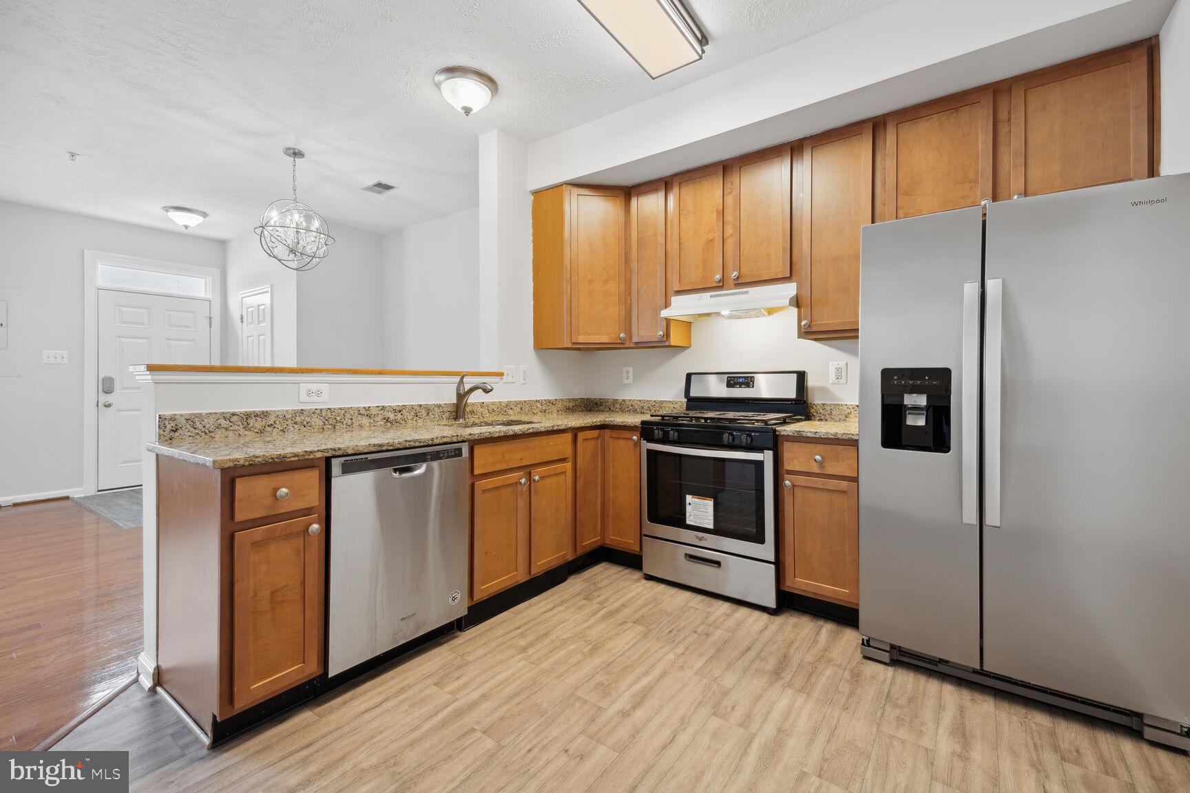 WELLINGTON TRACE - Residential