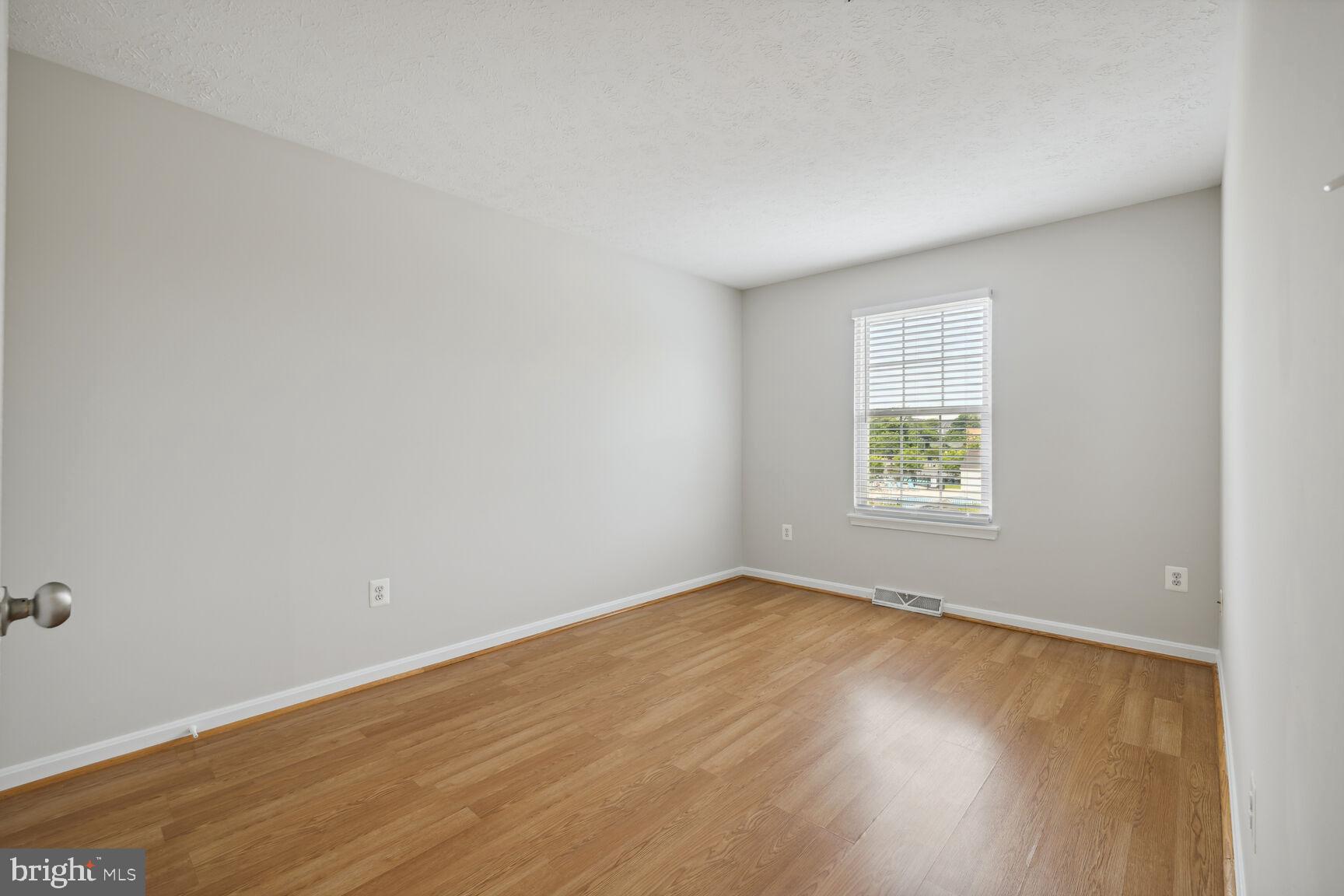 WELLINGTON TRACE - Residential