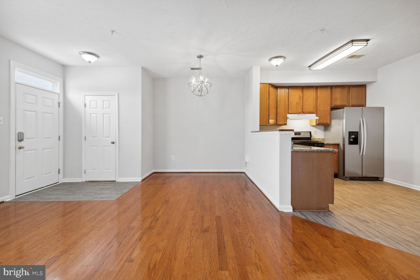 WELLINGTON TRACE - Residential