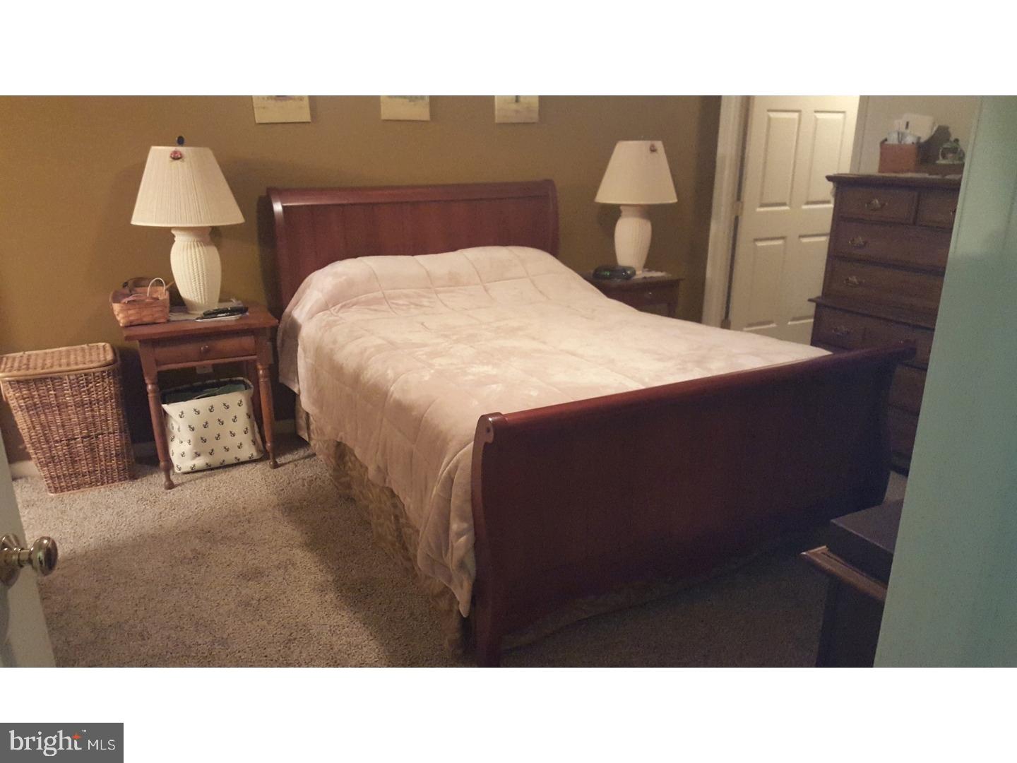 LAUREL SPRINGS - Residential