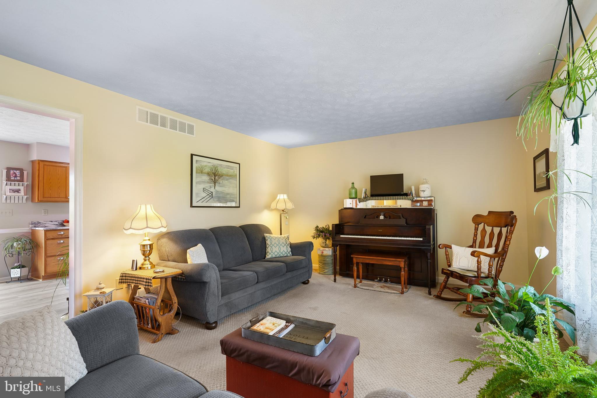 OLD FORT FARM ESTATES - Residential