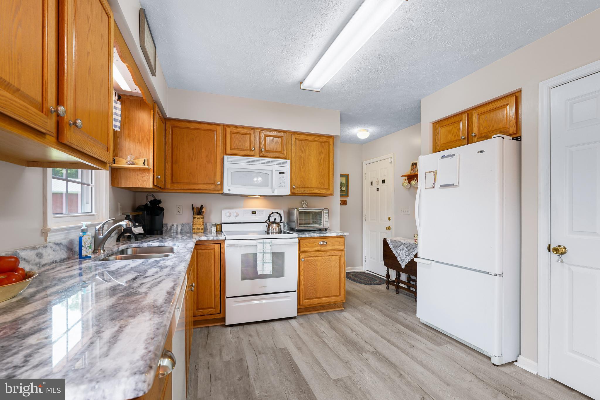 OLD FORT FARM ESTATES - Residential