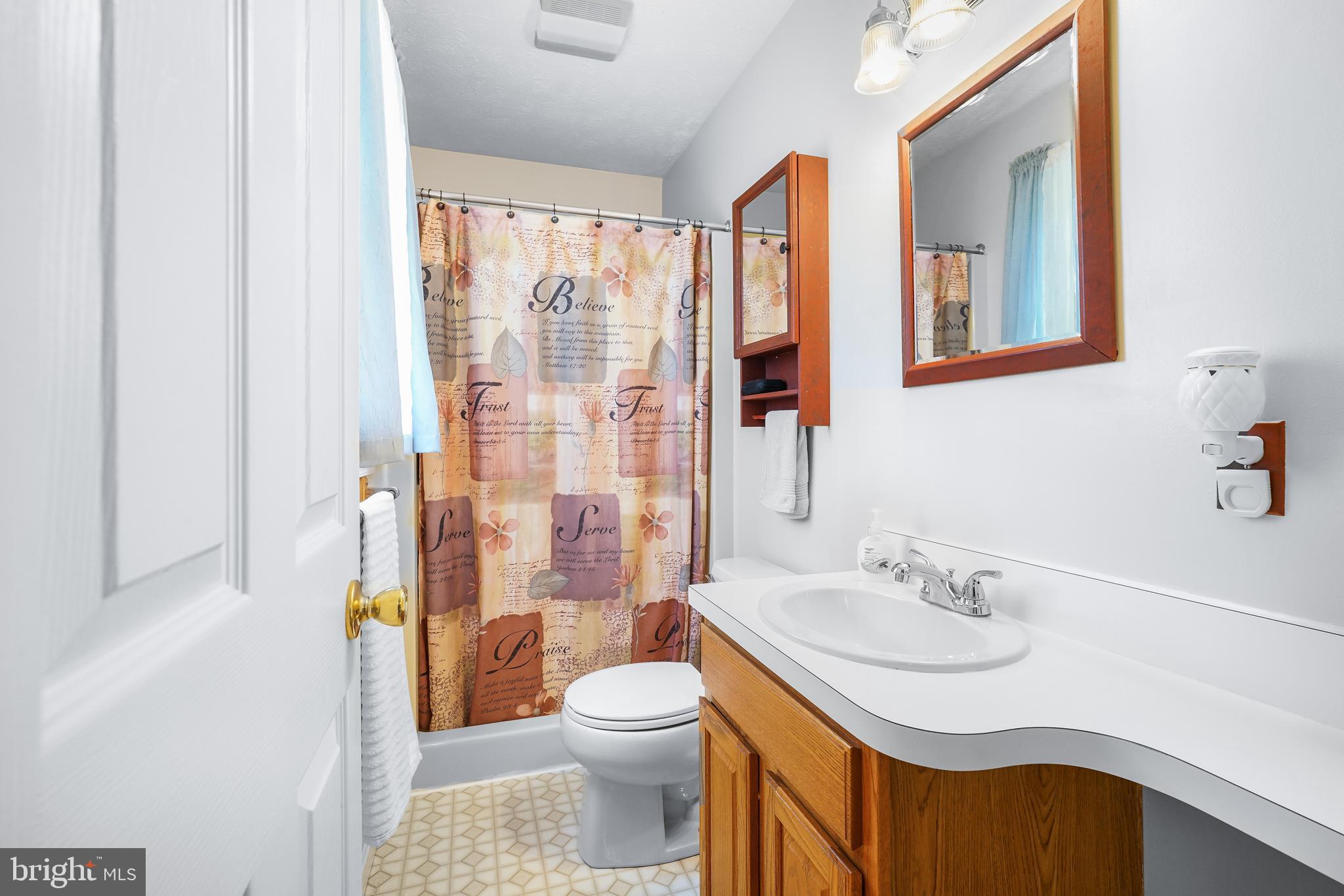 OLD FORT FARM ESTATES - Residential