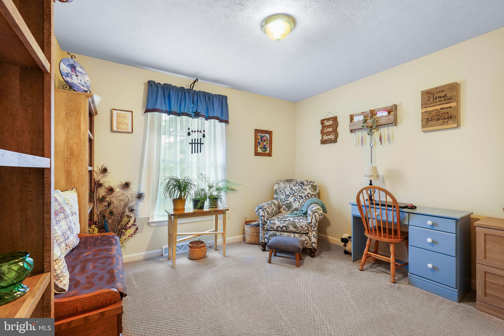 OLD FORT FARM ESTATES - Residential