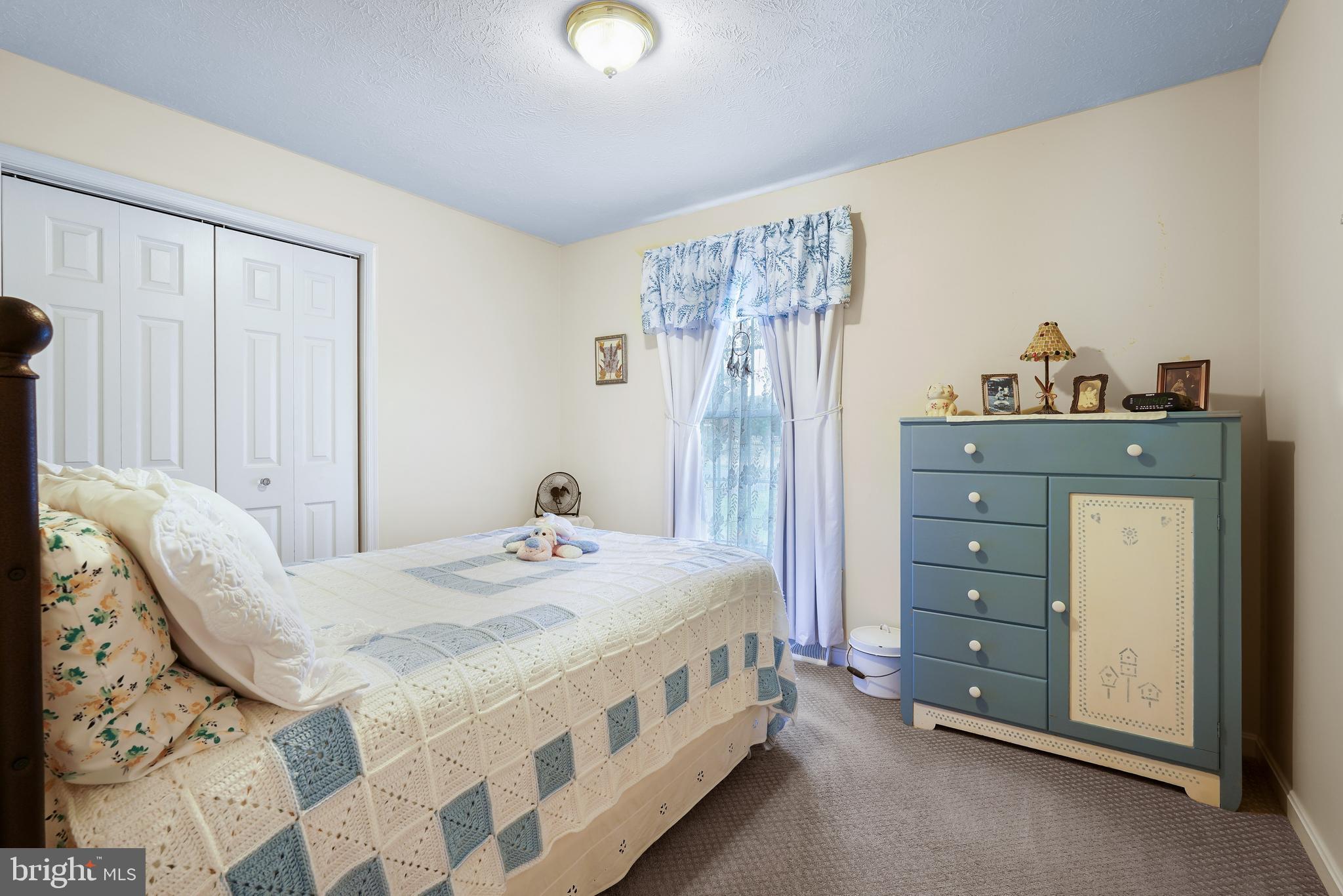 OLD FORT FARM ESTATES - Residential