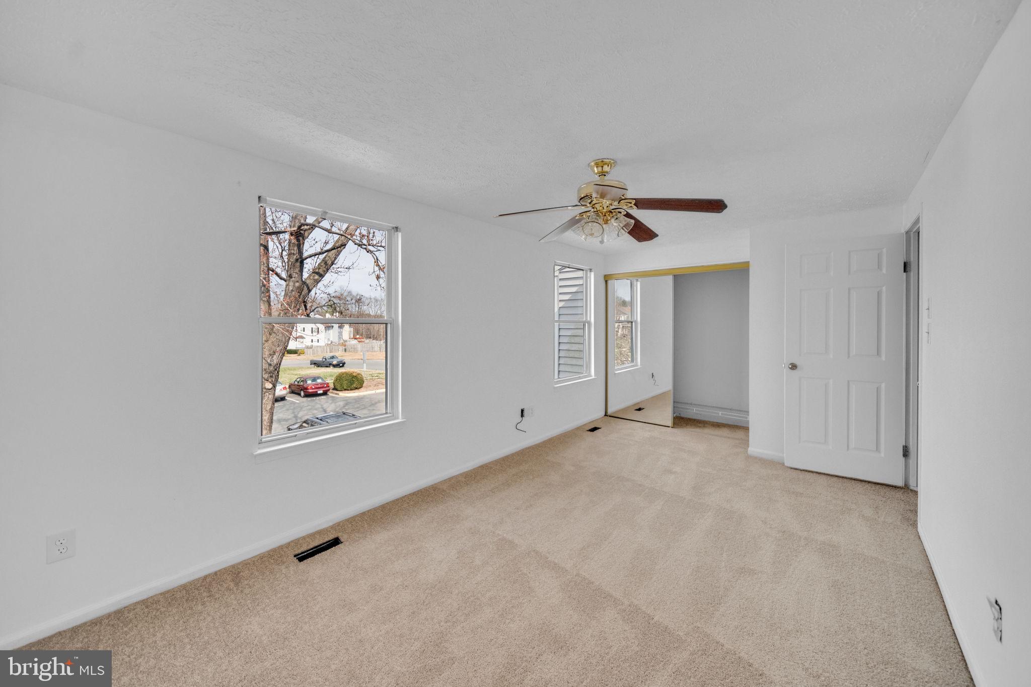 GREENWOOD FARM - Residential