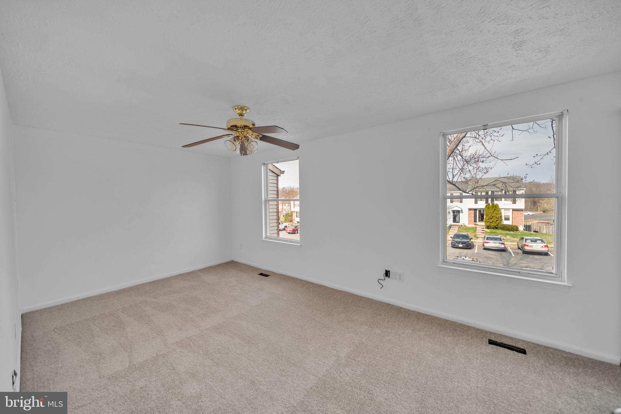 GREENWOOD FARM - Residential