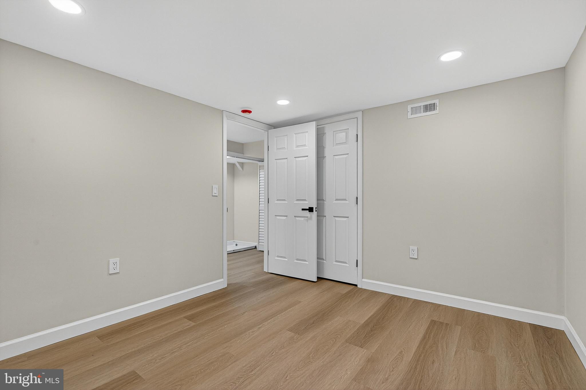 PIMLICO - Residential