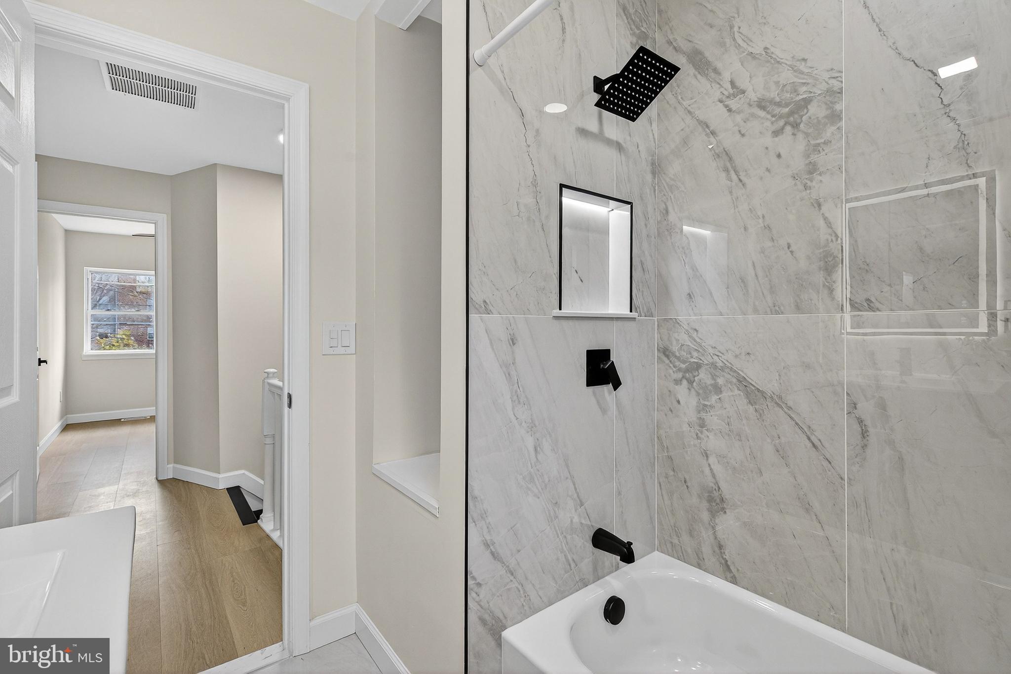 PIMLICO - Residential