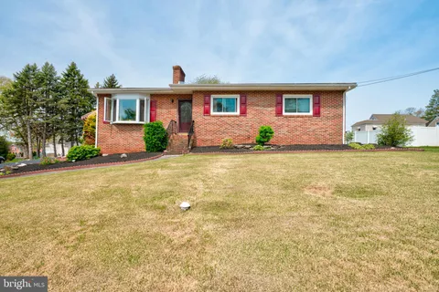 253 Union Street, Royersford, PA MLS: PAMC2138322