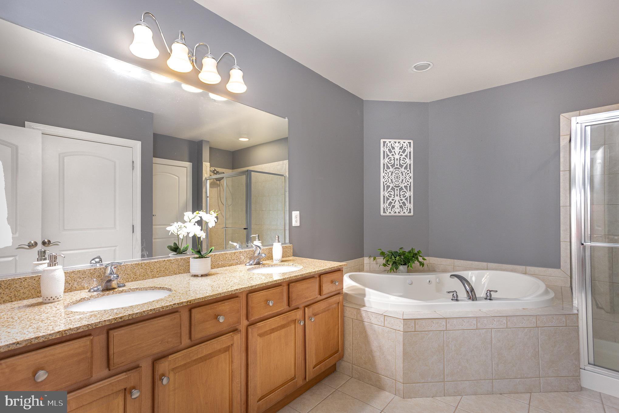 HERON HARBOR - Residential