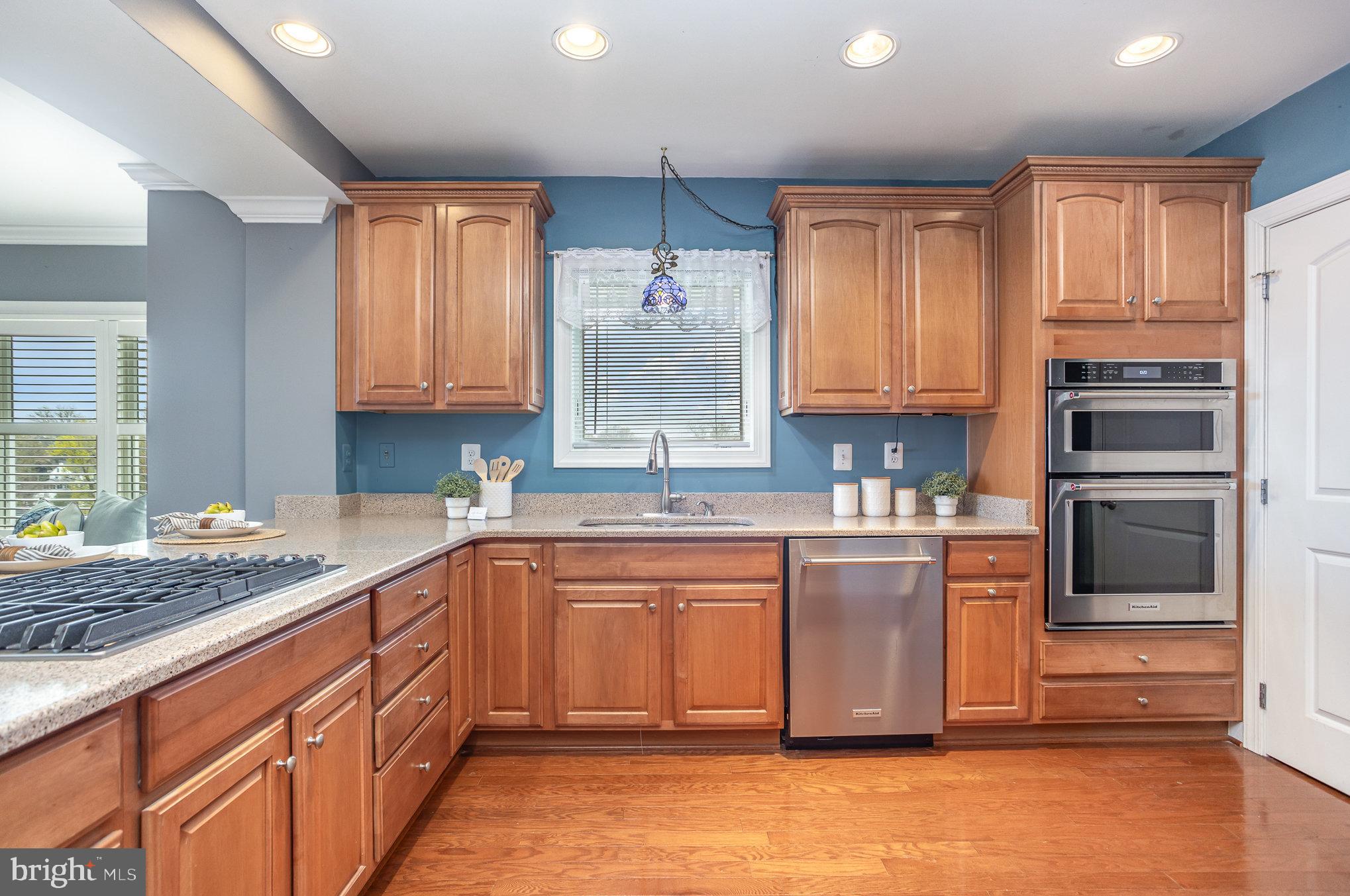 HERON HARBOR - Residential