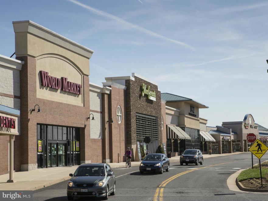 GATES OF FAIR LAKES - Residential