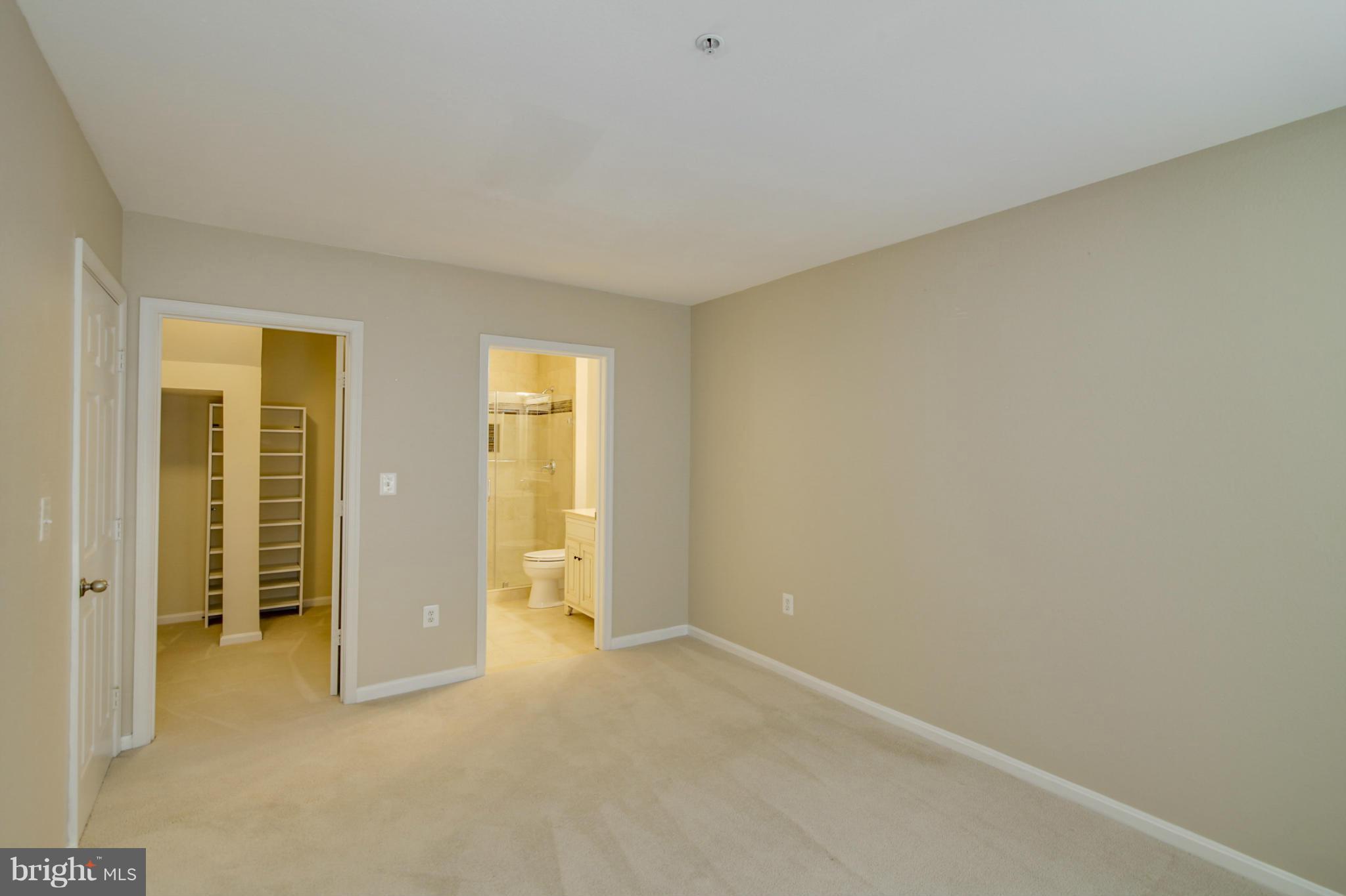 GATES OF FAIR LAKES - Residential