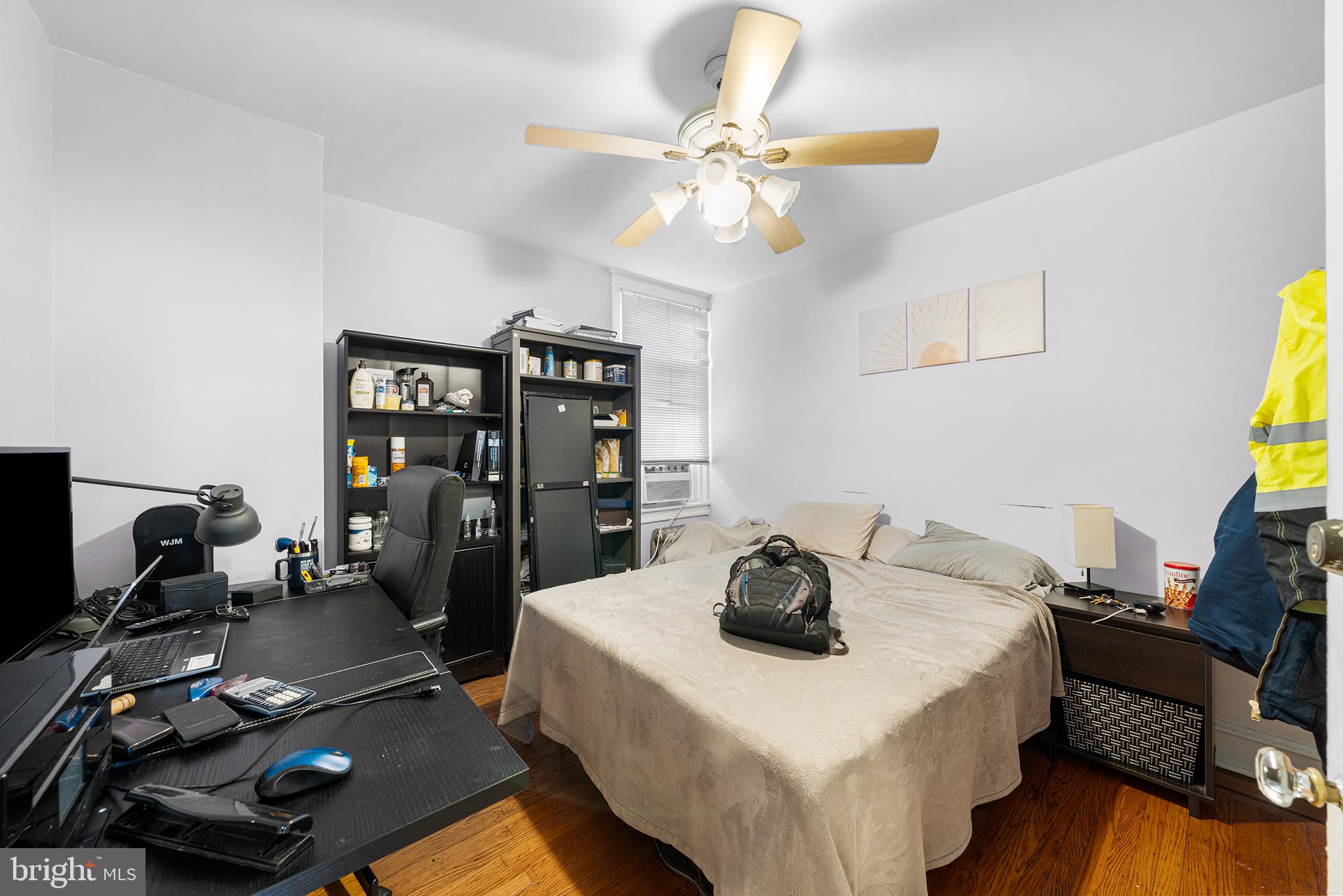 UNIVERSITY CITY - Residential