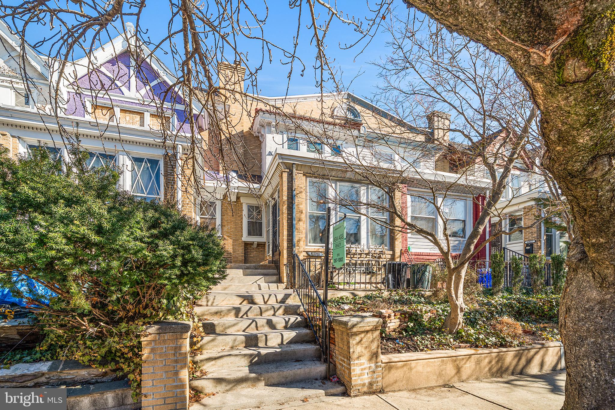 UNIVERSITY CITY - Residential