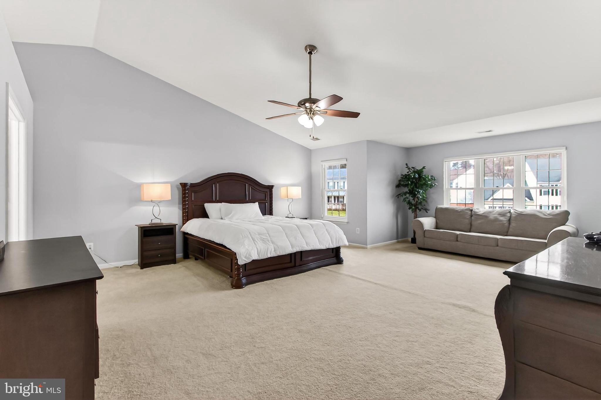 GREAT OAK - Residential