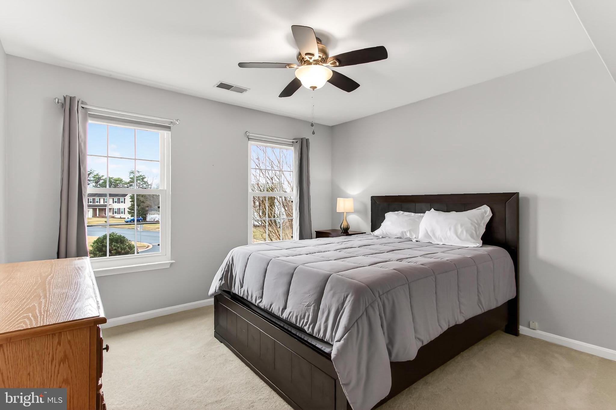 GREAT OAK - Residential