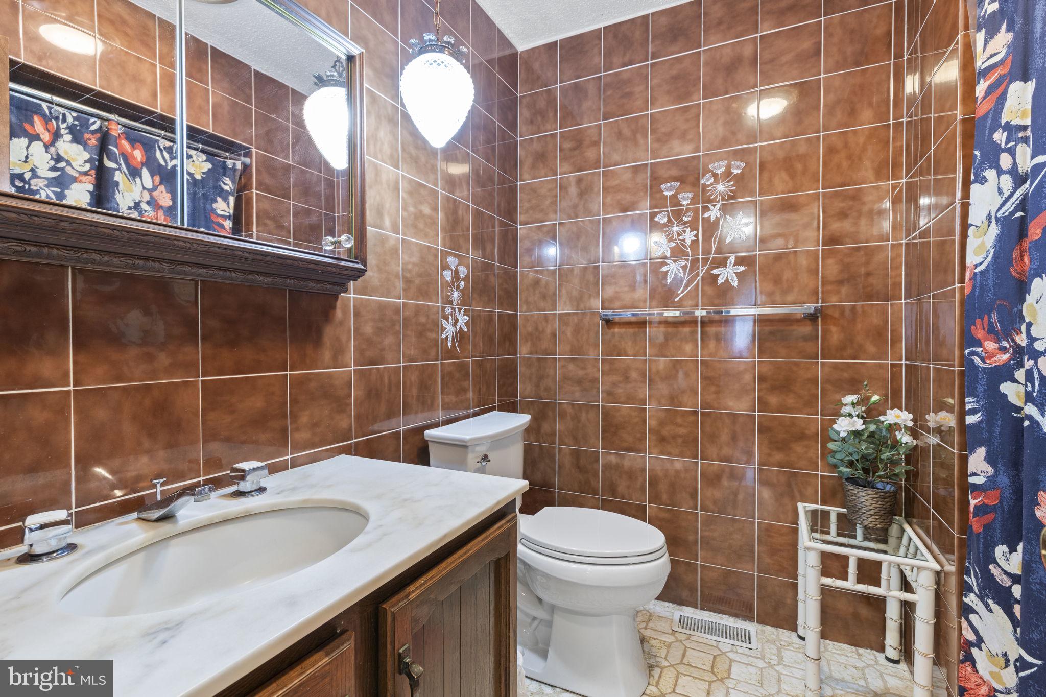 OCEAN PINES - BAY COLONY - Residential