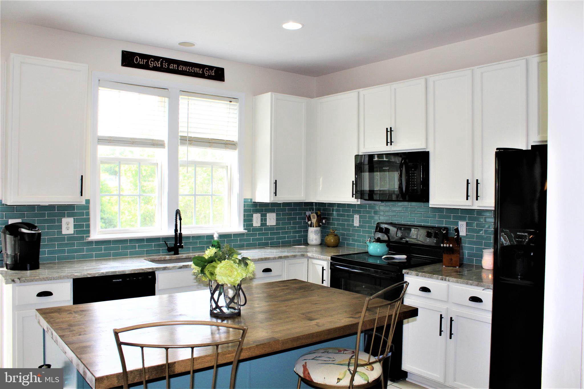 ORANGE ESTATES - Residential