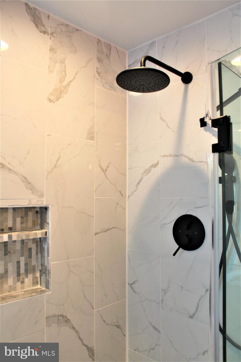 ORANGE ESTATES - Residential