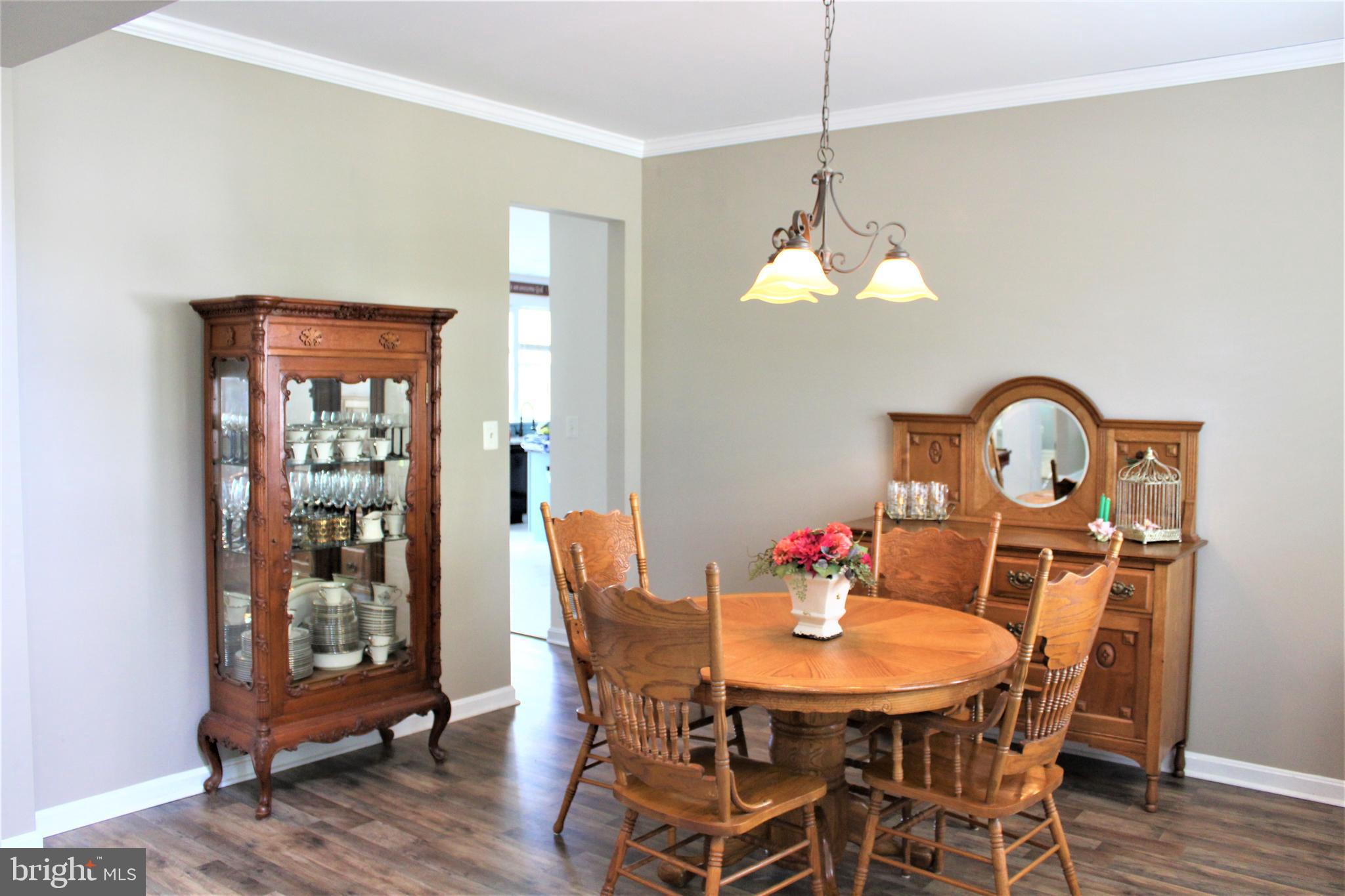 ORANGE ESTATES - Residential