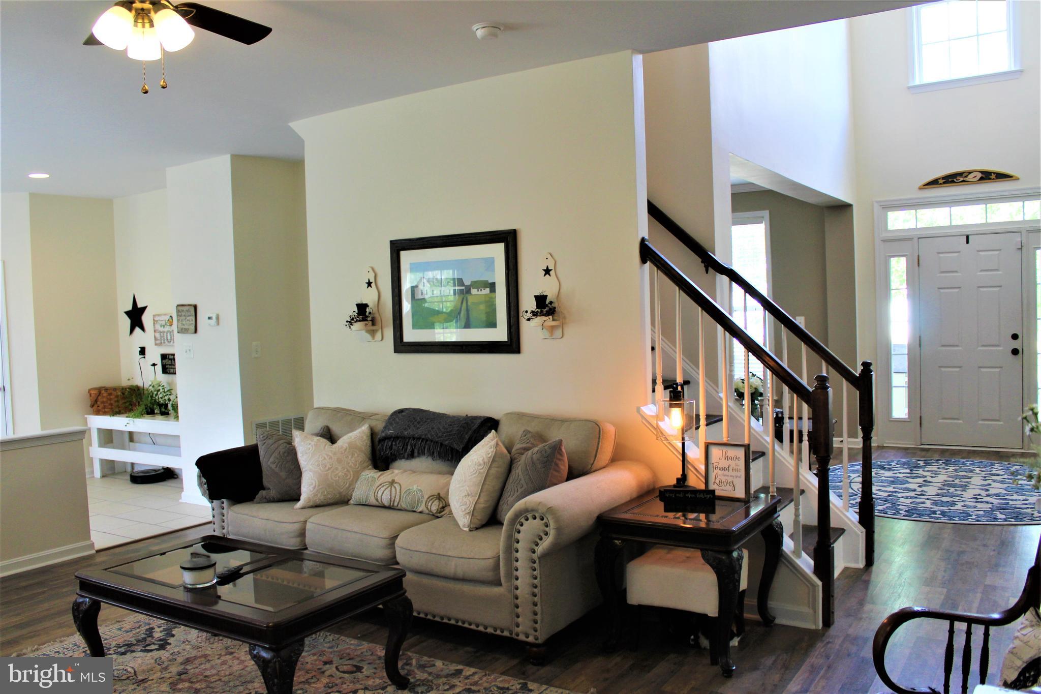 ORANGE ESTATES - Residential