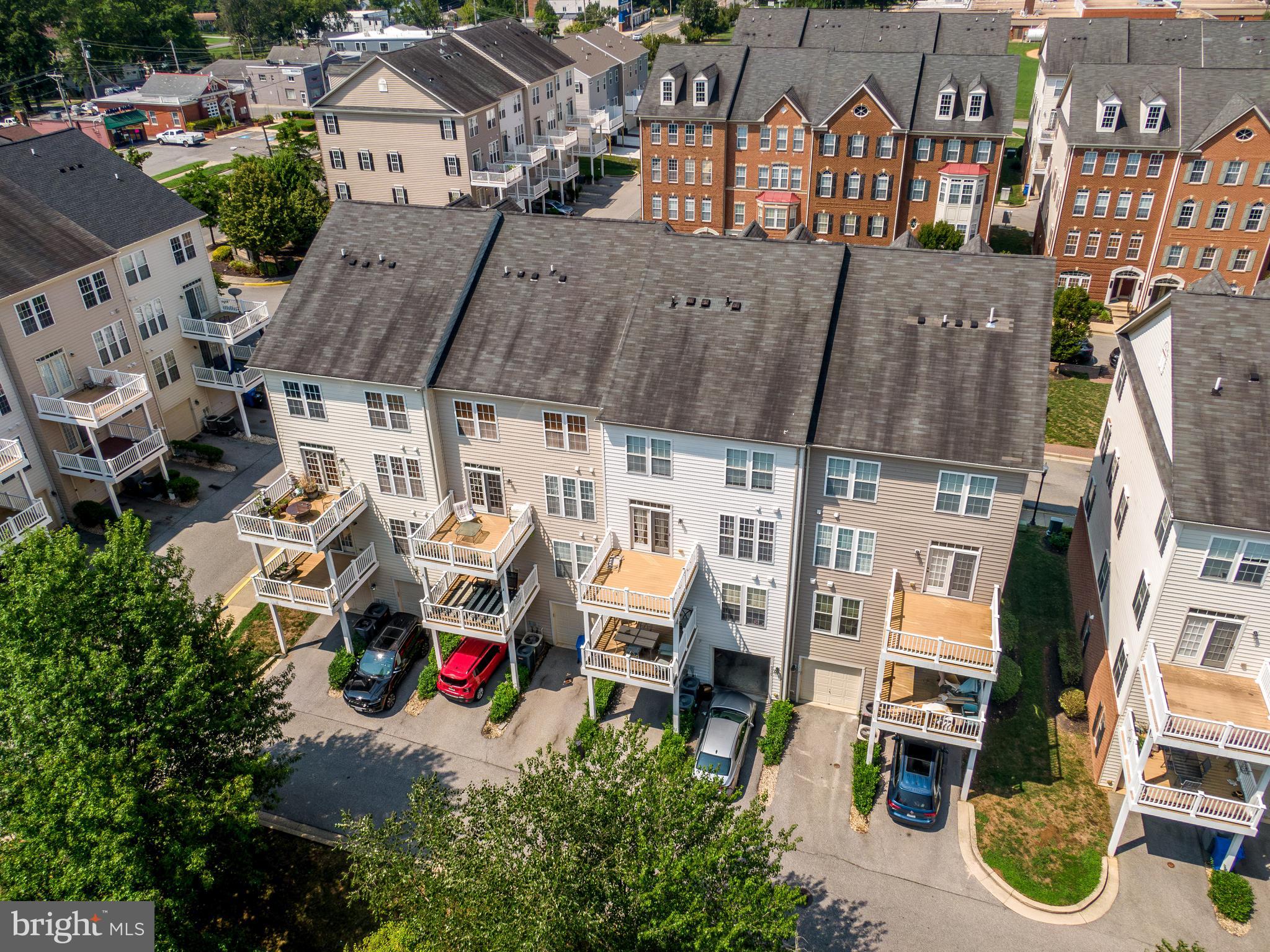 VILLAGES OF POTOMAC AT INDIAN HEAD - Residential Lease