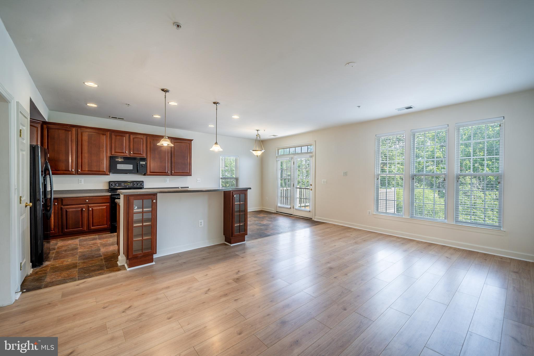 VILLAGES OF POTOMAC AT INDIAN HEAD - Residential Lease