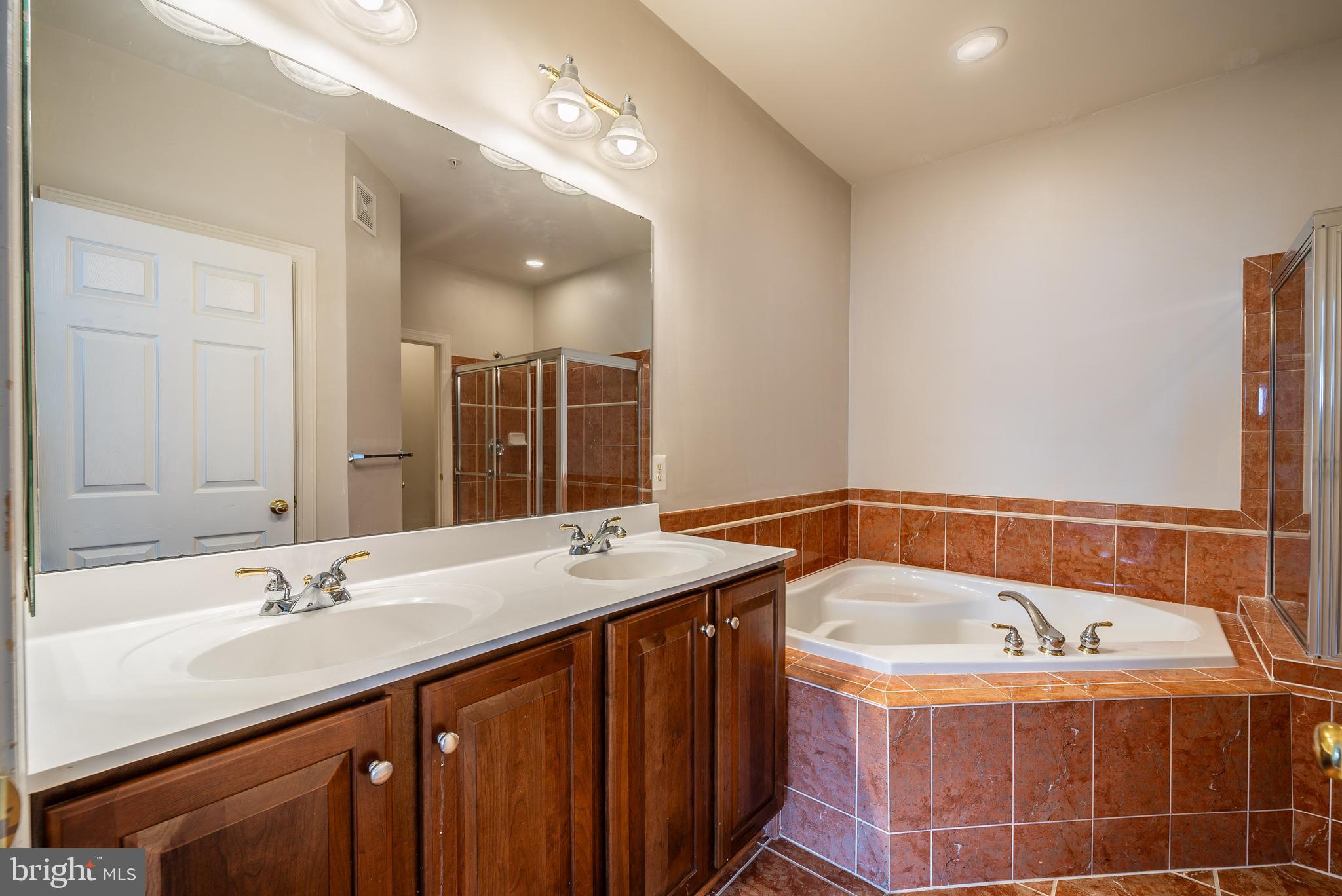 VILLAGES OF POTOMAC AT INDIAN HEAD - Residential Lease