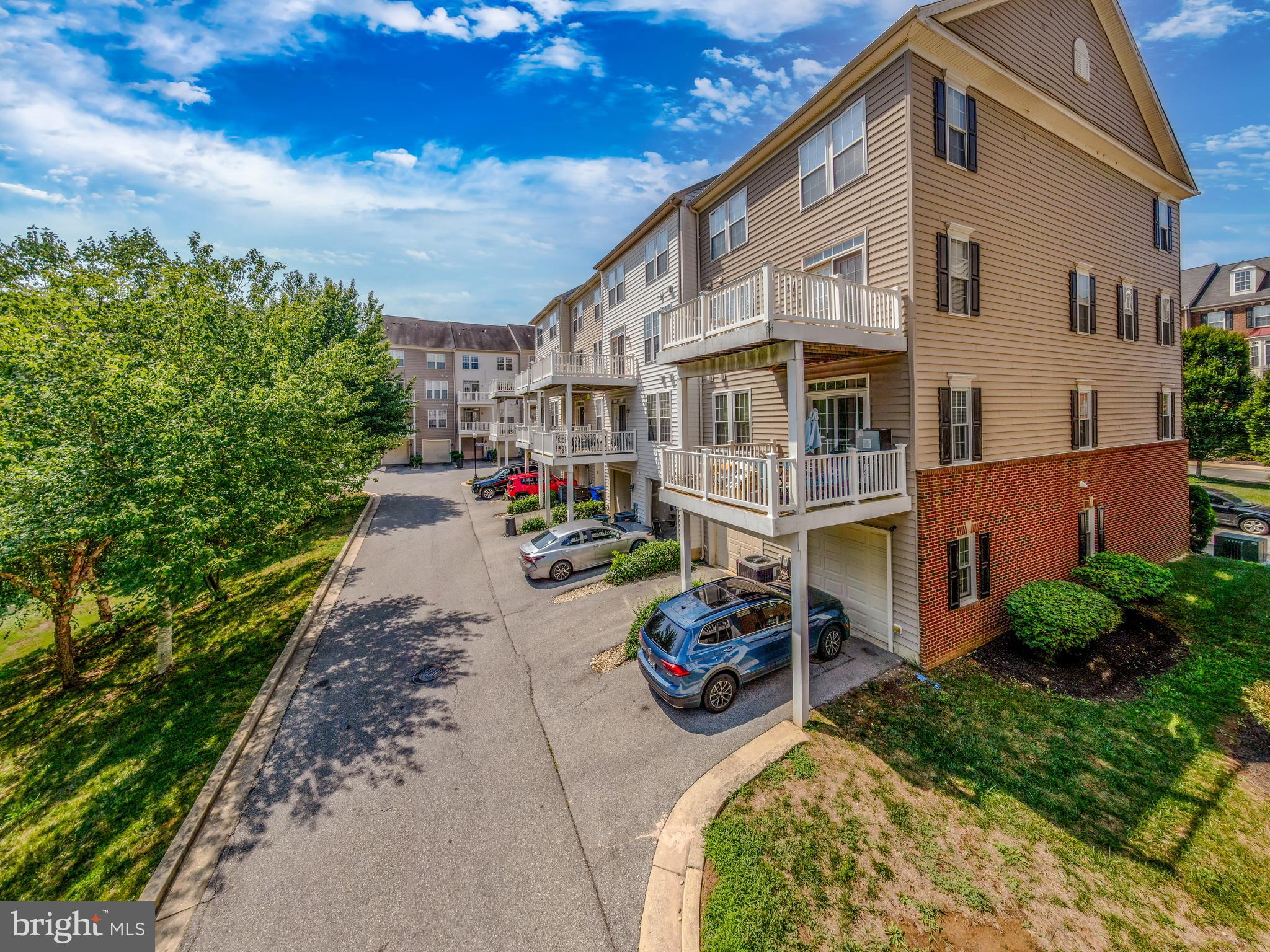 VILLAGES OF POTOMAC AT INDIAN HEAD - Residential Lease